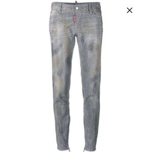 DSQUARED2
skinny distressed studded jeans